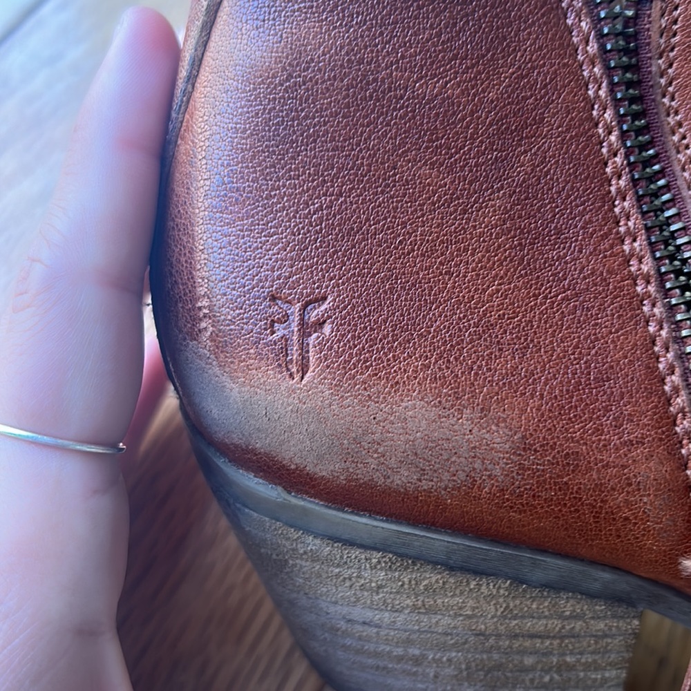 Frye Booties 🍂 - Picture 2 of 6